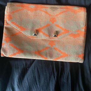 Stella & Dot clutch